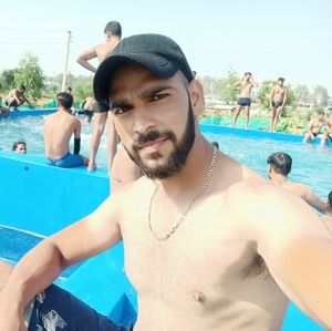 Meet your Posher, Sunil